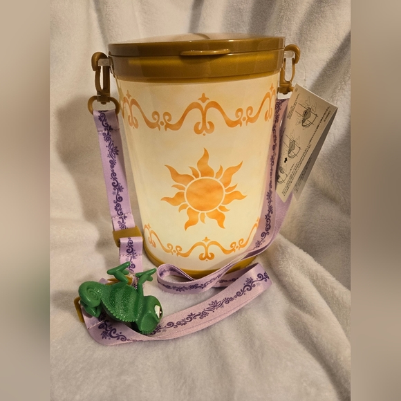 Disney Rapunzel lantern popcorn bucket Tokyo Disney Resort Limited - Picture 2 of 5